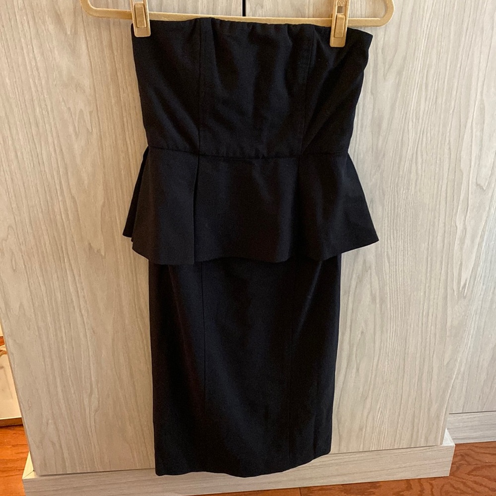 Alice + Oliver  size 6
